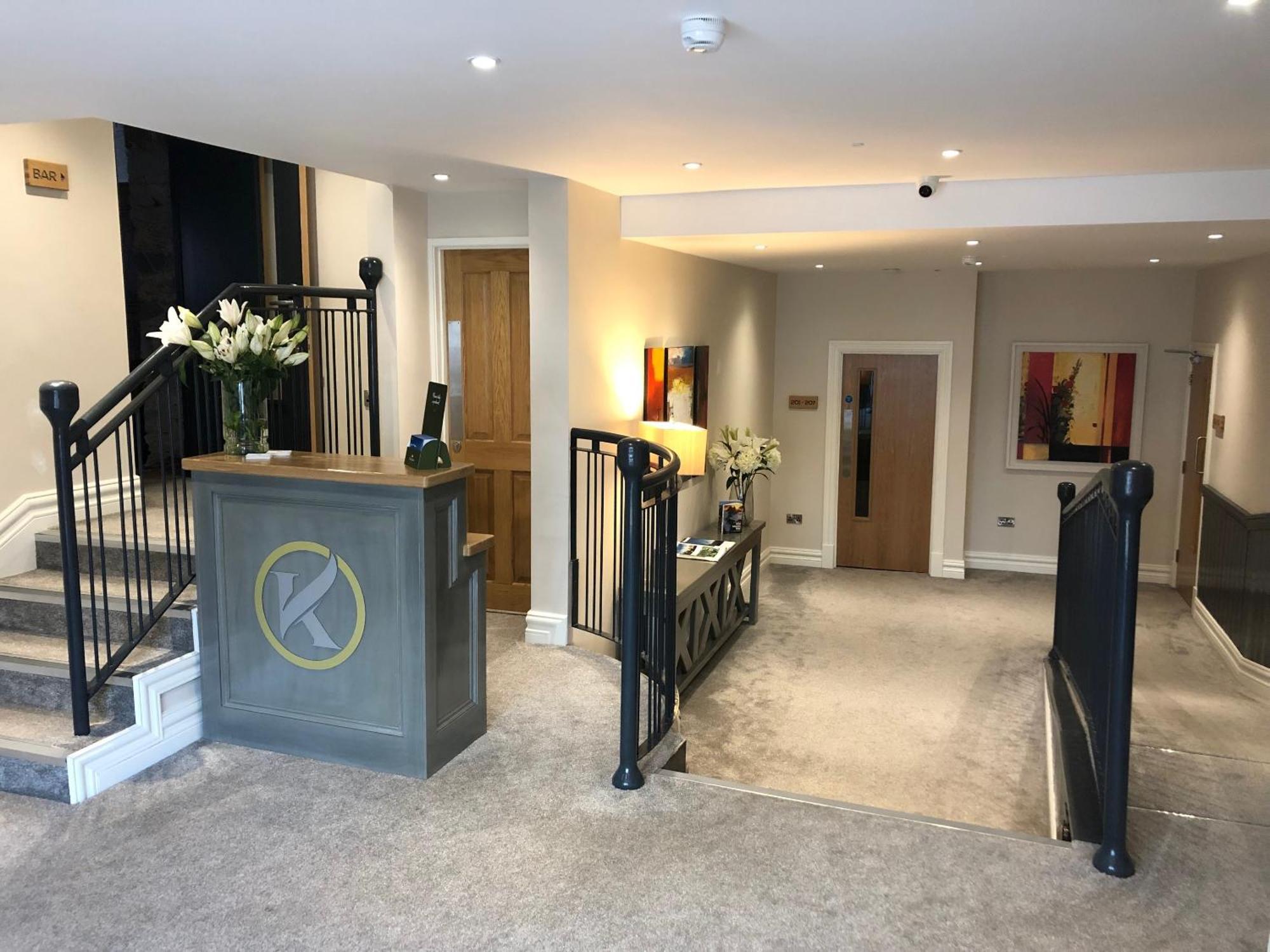 ホテル Kingston'S Townhouse キローグリン エクステリア 写真
